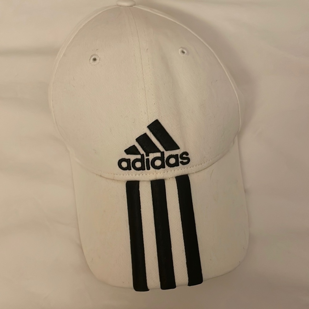 Adidas womens hat